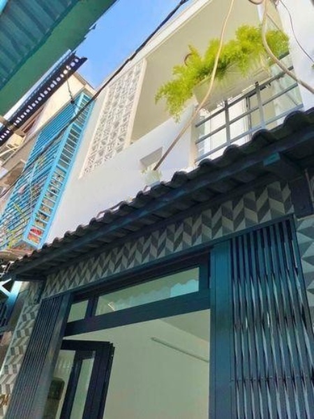 Bán gấp nhà 2 tầng Đường Tôn Đản, Phường 13, Quận 4, Hồ Chí Minh